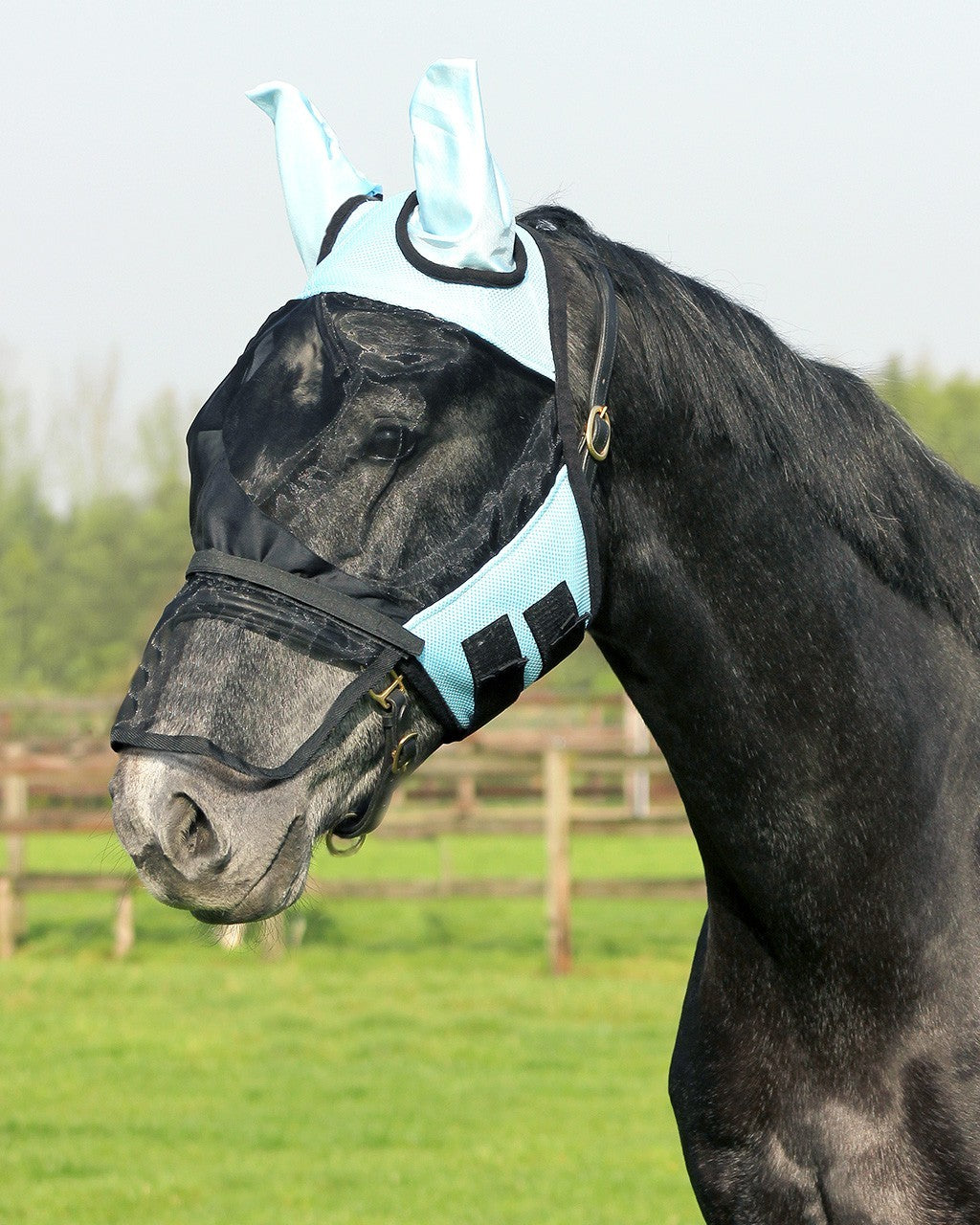 Vliegenkap met afneembare neusflap lichtblauw
