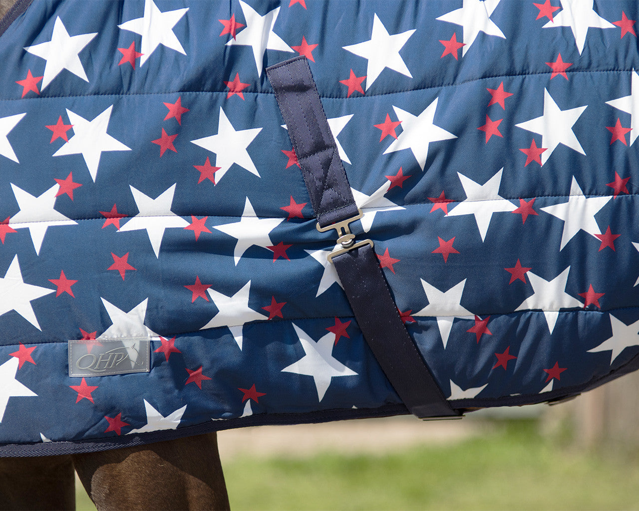 Staldeken Nylon 300 gram Star paardendeken