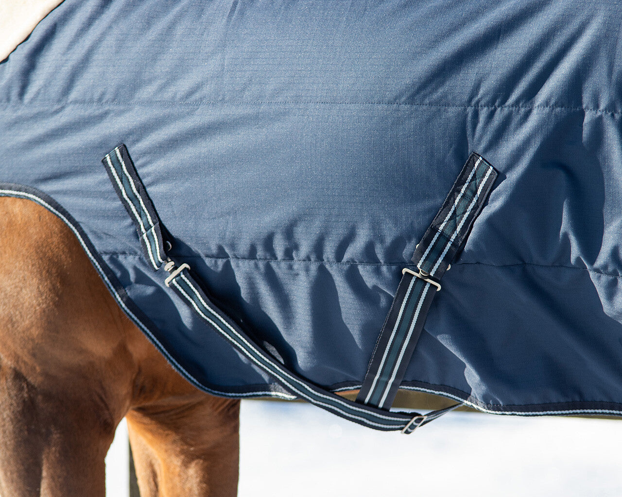 Staldeken 200gr met schouderuitsparing