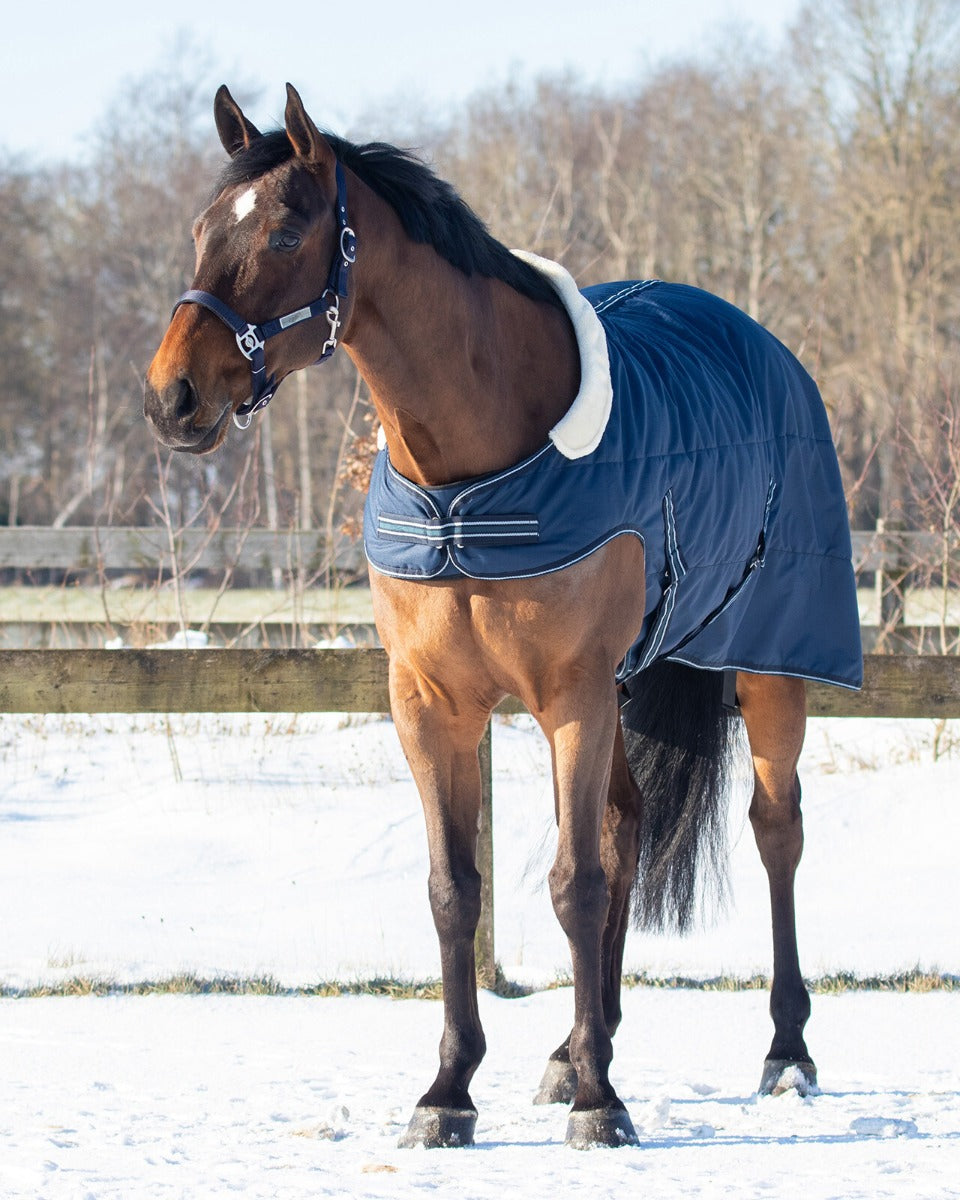 Staldeken 200gr met schouderuitsparing