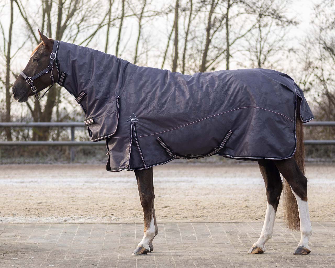 Couverture imperméable 300 grammes avec encolure fixe, couverture minérale d'extérieur avec encolure