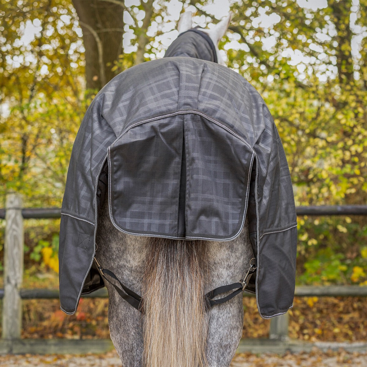 Regendeken 1200D turnout collection met hals 300 gram