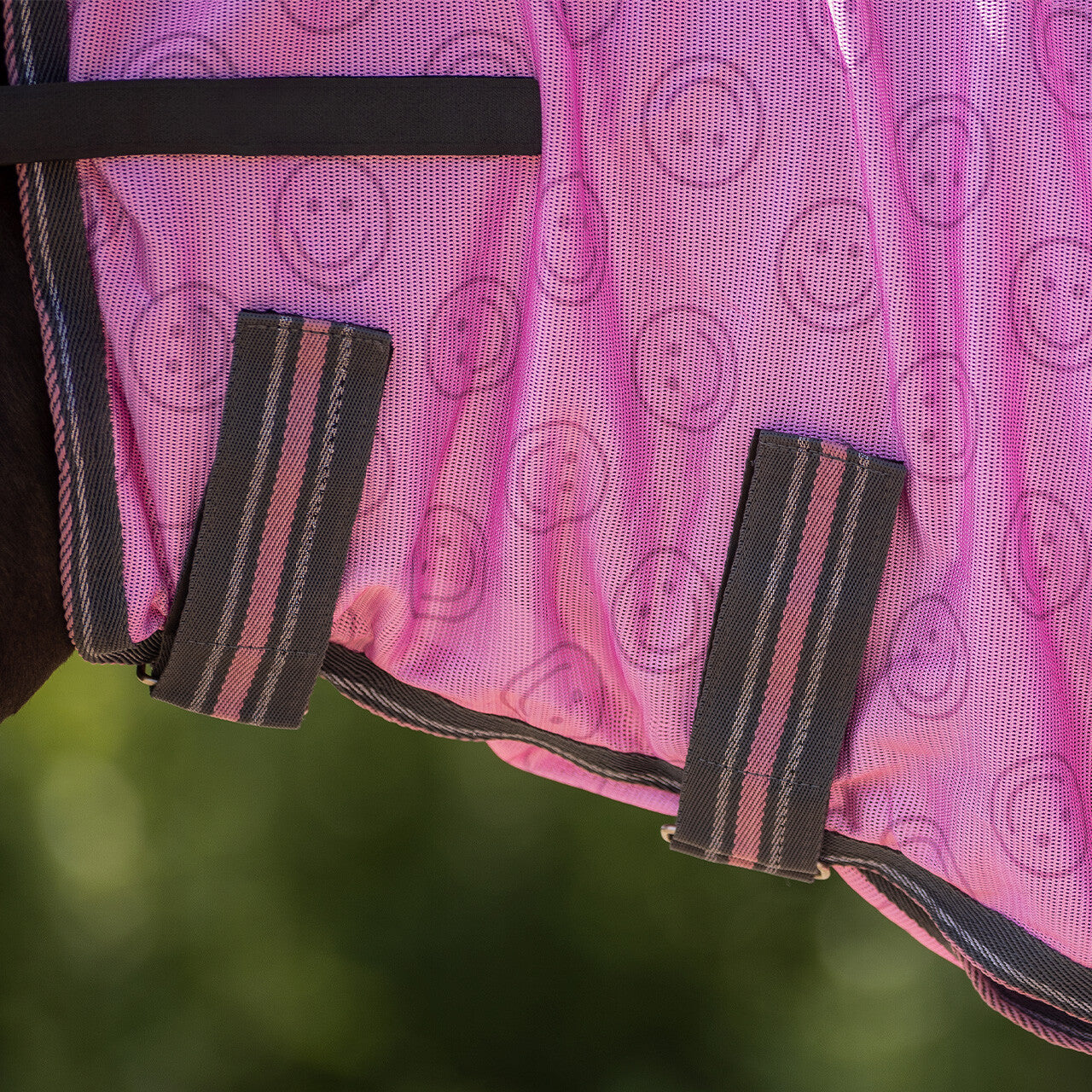 Vliegendeken collection nek+hoed Cheery pink