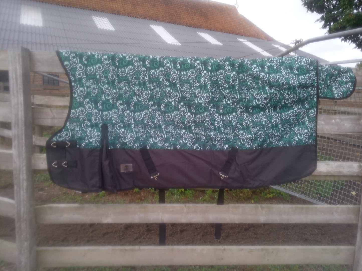 Regendeken luxe 300gram met halve hals Green/swirl buitendeken